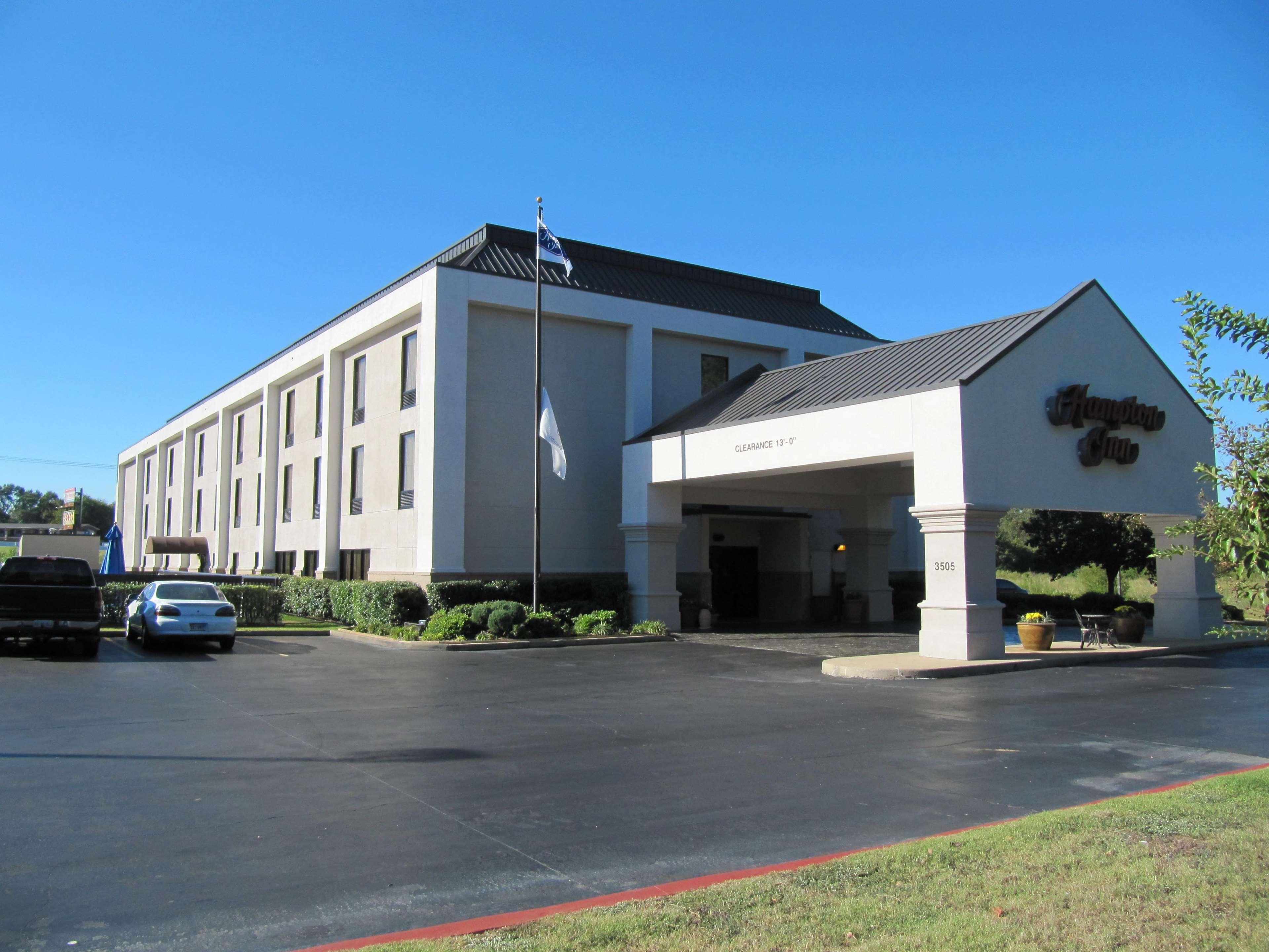 林代尔/泰勒希尔顿恒庭酒店 Lindale 外观 照片